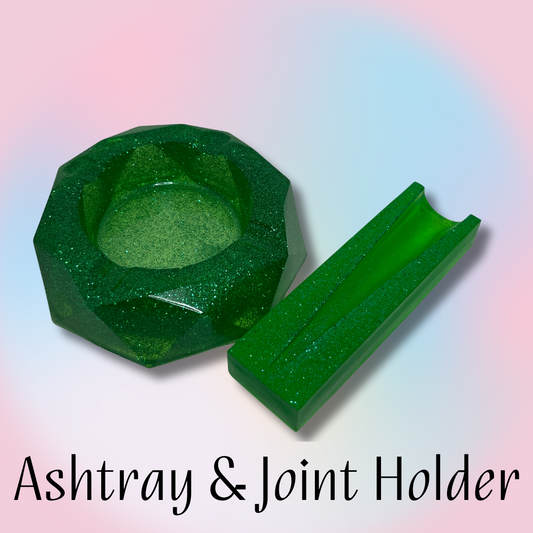 GREEN ASHTRAY & JOINT HOLDER